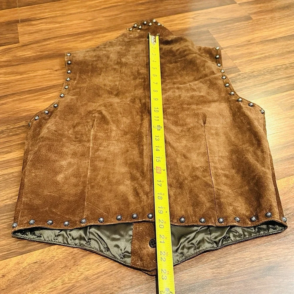 Vintage Arella Leather Gilet Sued Studded Beige Womens Wooden Accents Sz Small - Picture 7 of 9